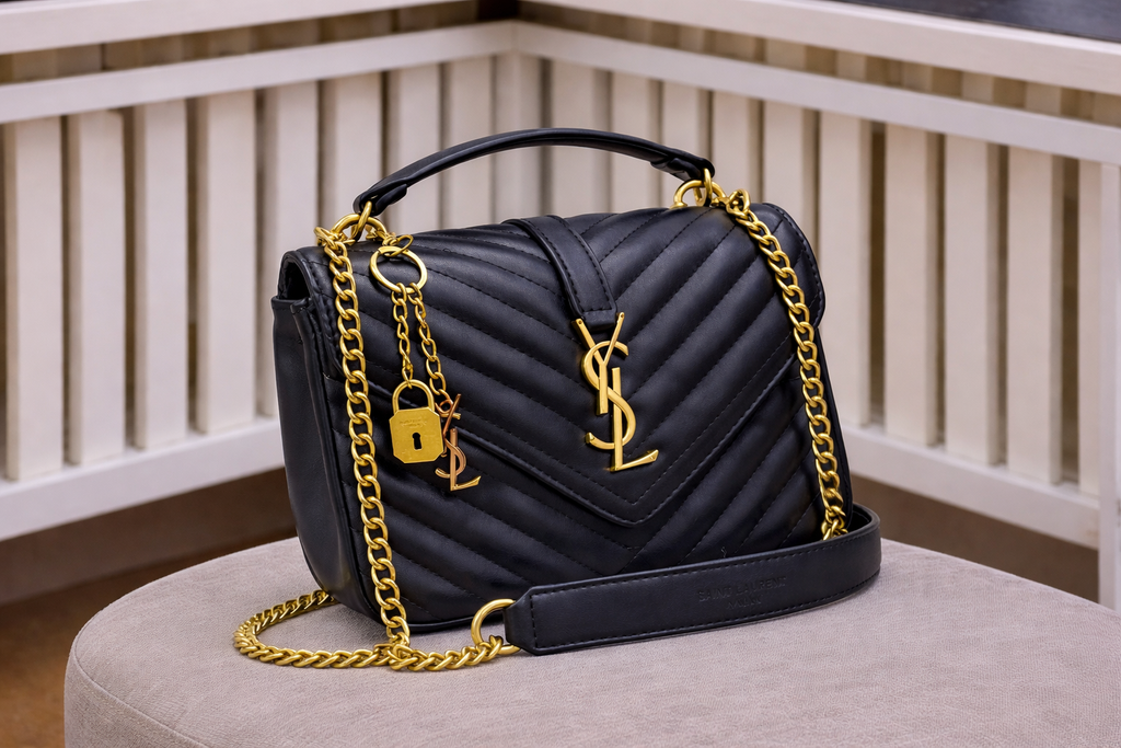 Vora Black Flap Chain Shoulder Bag