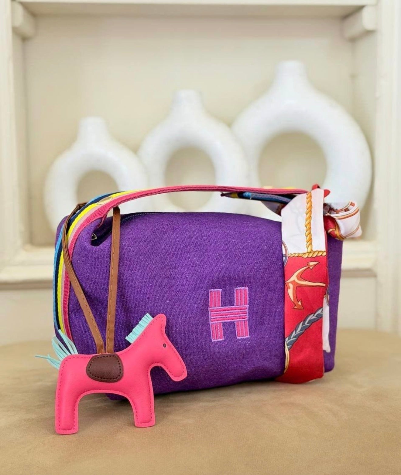 Vora Cosmetic Pouch Bag