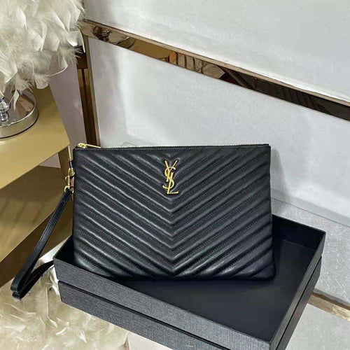 Elegant Quilted Clutch Bag – Luxury Wristlet Pouch